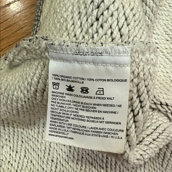 Amour Vert Woman’s Gray and Cream Sweater Dress Size XS - Picture 4 of 4